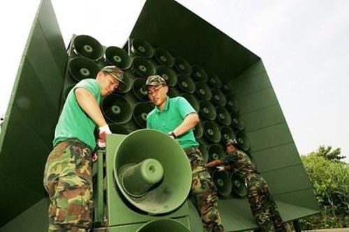 Triều Tiên dỡ bỏ loa phóng thanh tuyên truyền dọc biên giới liên Triều