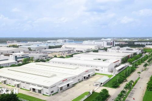 Tây Ninh trao quyết định đầu tư 'siêu' khu công nghiệp 3.900 tỷ đồng