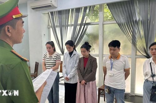 Đình chỉ Phòng khám Đa khoa Quốc tế Đà Nẵng vì dùng bác sỹ giả để 'vẽ bệnh'