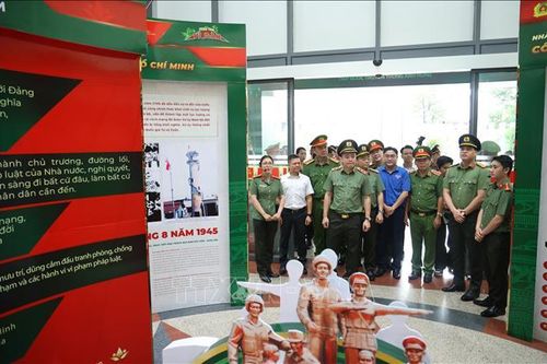 Tái hiện những dấu ấn lịch sử của lực lượng Công an nhân dân Việt Nam