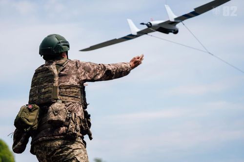 UAV Ukraine tấn công sâu 2.000km vào lãnh thổ Nga gây hư hại nhà máy lọc dầu Lukoil