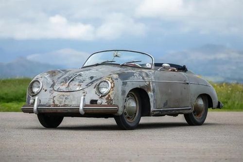 Porsche rỉ sét nằm trong kho hơn 60 năm được rao bán với giá 14 tỷ đồng