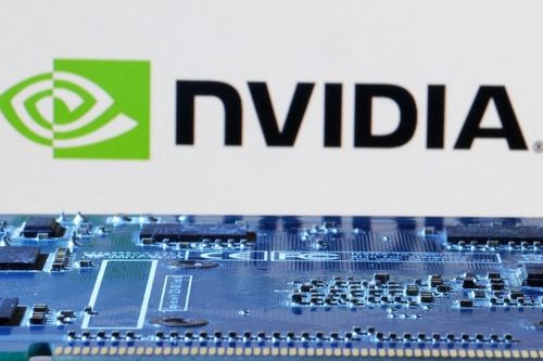 Tin nóng công nghệ 11/8: Trung Quốc cảnh báo chip NVIDIA không an toàn; Huawei hé lộ Mate 80 DS