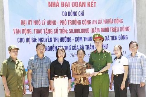 Nghệ An bàn giao 20.687 nhà ở kiên cố cho người nghèo