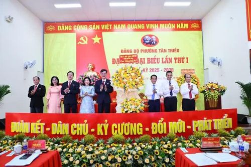 CHÀO MỪNG ĐẠI HỘI ĐẢNG BỘ CÁC CẤP, ĐẠI HỘI ĐẢNG BỘ TỈNH NHIỆM KỲ 2025-2030 VÀ ĐẠI HỘI LẦN THỨ XIV CỦA ĐẢNG Phường Tân Triều cần hoàn thành các tiêu chí về đô thị và phát triển bền vững