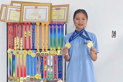 Nguyễn Tuệ Anh: 'Kình ngư nhí' trên đường đua xanh