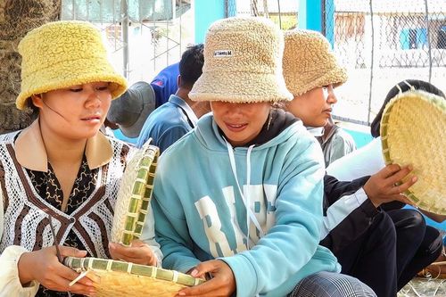 Nghề đan lát truyền thống của đồng bào dân tộc K'Ho