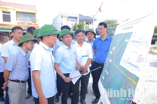 Đồng chí Phó Chủ tịch UBND tỉnh kiểm tra tình hình thực hiện một số dự án trọng điểm