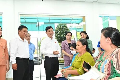 Thường trực HĐND TP. Hồ Chí Minh khảo sát hoạt động của một số phường, xã mơíLinh hoạt, sáng tạo phục vụ người dân