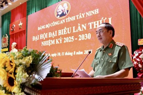 Thứ trưởng Trần Quốc Tỏ chỉ đạo Đại hội Đảng bộ tại Công an tỉnh Tây Ninh