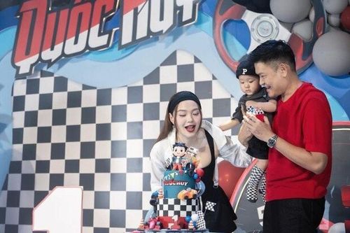 Minh Hằng nuôi quý tử theo 'kỷ luật quân đội', mới 2 tuổi đã phải học bài, đọc thơ trước khi đi ngủ