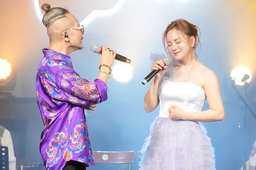 Ca sĩ Vy Oanh tiết lộ chuyện ái mộ Jimmii Nguyễn từ thời đi học