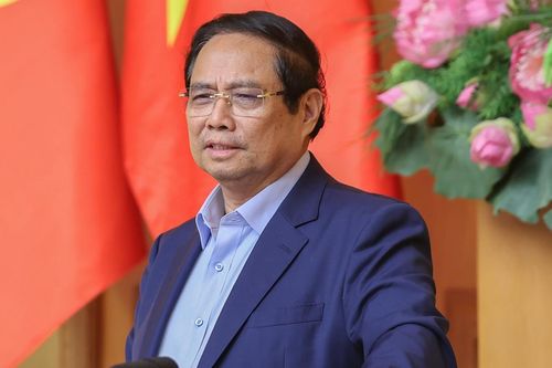 Thủ tướng yêu cầu ban hành định mức biên chế các ngành, lĩnh vực trong tháng 8