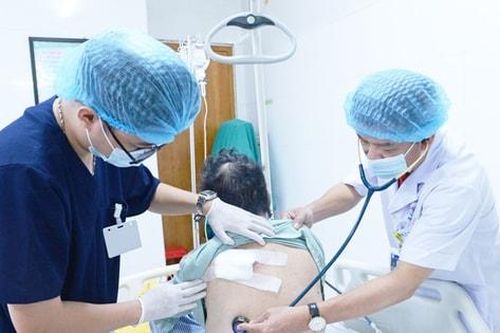 Điều trị bệnh theo chỉ dẫn của 'thầy lang':Coi chừng mất mạng
