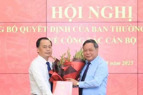 Đồng chí Nguyễn Mạnh Quân được bổ nhiệm giữ chức vụ Phó Chánh Văn phòng Thành ủy Hà Nội