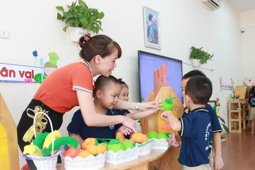 Năm học mới lại lo thiếu giáo viên