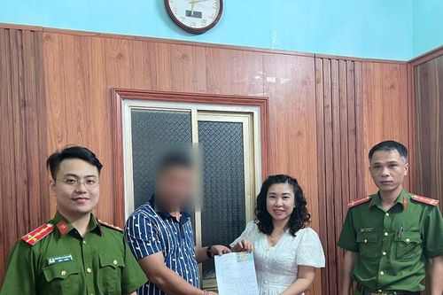 Quảng Ninh: Vận động công dân hoàn trả hơn 1 tỷ đồng tiền chuyển khoản nhầm