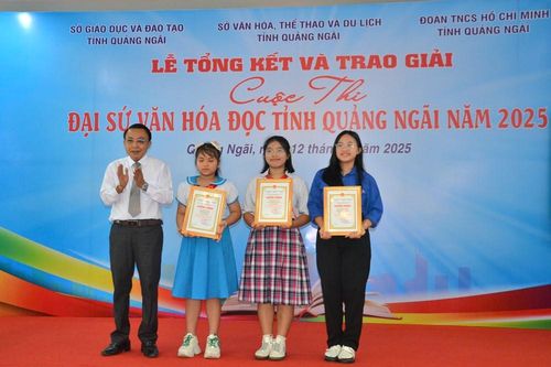 Trao giải Cuộc thi Đại sứ Văn hóa đọc tỉnh Quảng Ngãi năm 2025