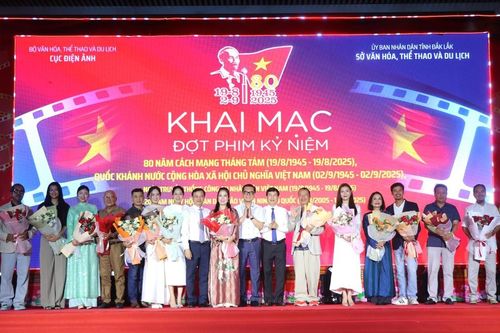 Khai mạc Đợt phim kỷ niệm 80 năm Cách mạng tháng Tám và Quốc khánh 2/9