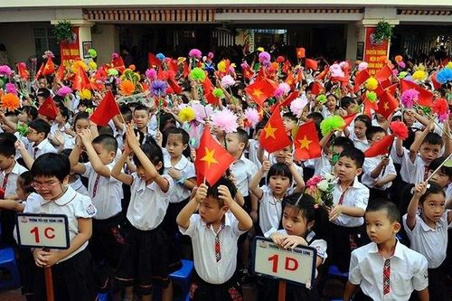 Lễ Khai giảng năm học mới được tổ chức gắn với kỷ niệm 80 năm thành lập Bộ Quốc gia Giáo dục