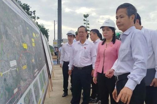 Tháo gỡ vướng mắc đẩy nhanh tiến độ cao tốc Thành phố Hồ Chí Minh-Thủ Dầu Một-Chơn Thành