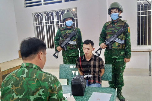 Tây Ninh bắt giữ đối tượng vận chuyển ma túy từ Campuchia về Việt Nam