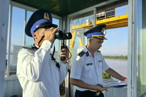 Bộ tư lệnh Vùng Cảnh sát biển 1 kiểm tra công tác sẵn sàng chiến đấu tại Hải đội 102
