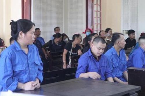 Lật tẩy đường dây bán lẻ ma túy