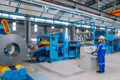 Phó chủ tịch đăng ký mua 1 triệu cổ phiếu, SMC làm ăn sao?