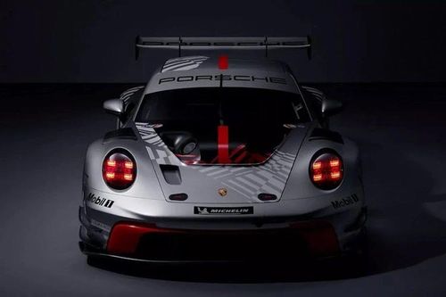 Porsche hé lộ 911 GT3 R - sức mạnh còn khủng hơn 911 GT3 RS