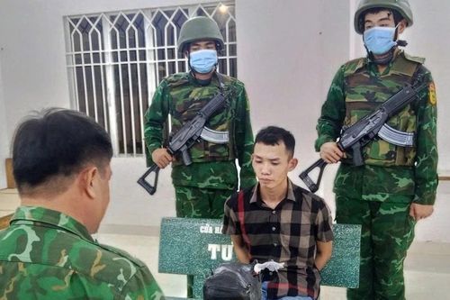 Bắt 2 đối tượng vận chuyển, tàng trữ hơn 3,7kg ma túy