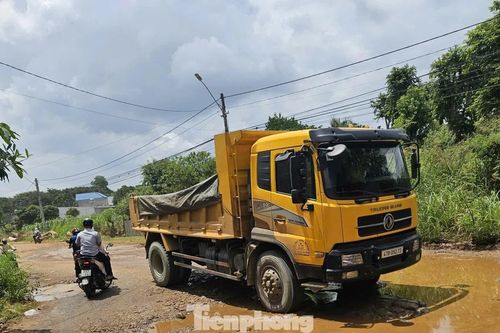 Phó Chủ tịch tỉnh Đắk Lắk chỉ đạo 'khẩn' vụ hơn 10 năm chưa làm xong tuyến đường dài 2 km