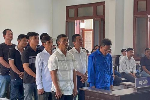 Để khai thác cát trái phép, cựu phó chủ tịch xã bị tuyên phạt 3 năm tù