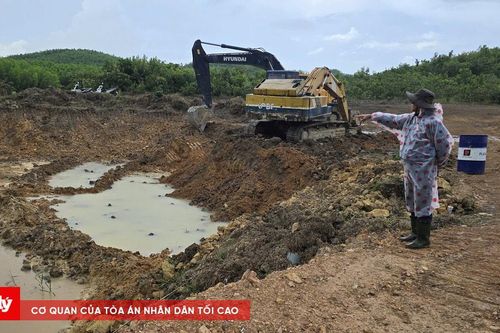 Chính quyền vào cuộc vụ 'tố' đơn vị thi công nạo vét hồ đập xâm lấn đất rừng của dân