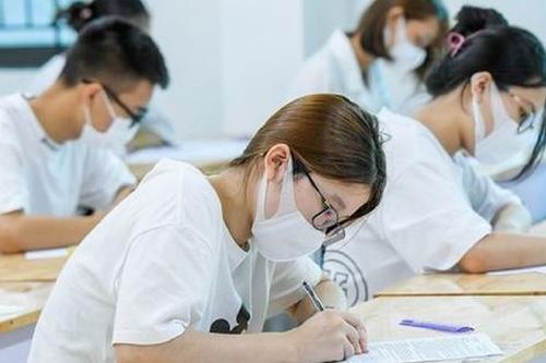 Kỳ thi tốt nghiệp THPT 2026 dự kiến diễn ra sớm hơn 2 tuần