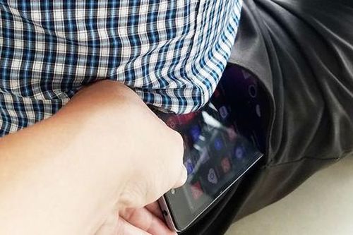 Công an phường Cầu Giấy tìm bị hại vụ trộm cắp tài sản ở công viên