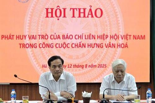 Báo chí: Lực đẩy quan trọng trong chấn hưng văn hóa