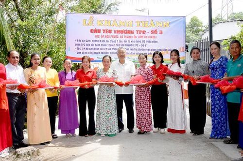 Khánh thành cầu trên địa bàn xã Thạnh Lộc