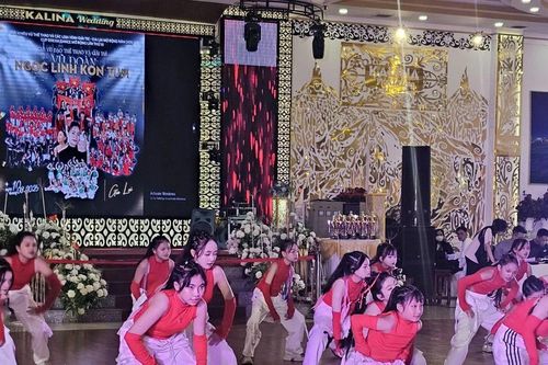 Sôi động Giải Khiêu vũ thể thao Cúp Dream Dance mở rộng lần thứ XI