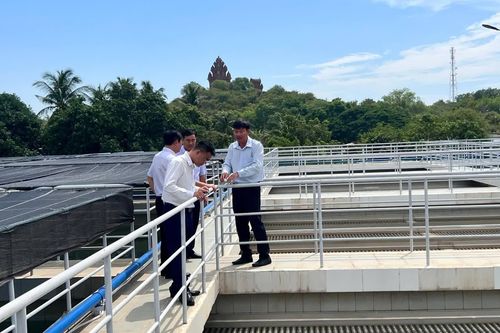 Cục Phòng bệnh, Bộ Y tế kiểm tra, giám sát chất lượng nước sạch sử dụng cho mục đích sinh hoạt tại tỉnh Khánh Hòa