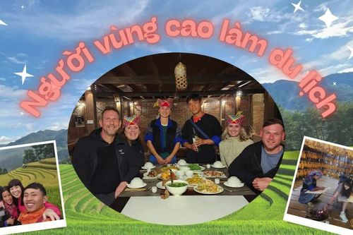 Người vùng cao làm du lịch