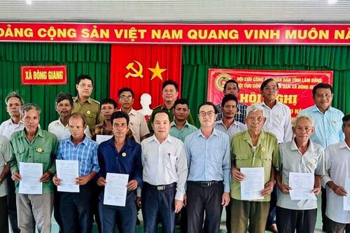 Xây dựng Đảng vững mạnh ở vùng đồng bào dân tộc thiểu số