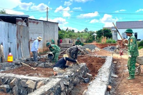 Mái ấm nghĩa tình nơi biên giới