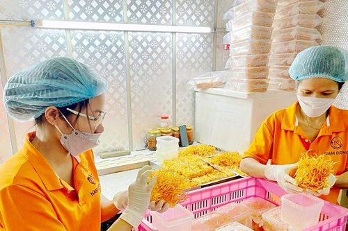 Người gây dựng thương hiệu