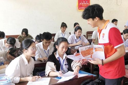 Đào tạo gắn với xu hướng chọn ngành phù hợp