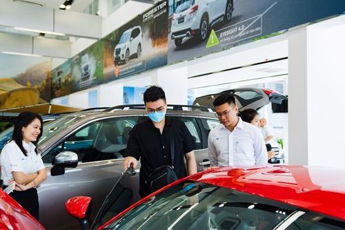 Đề xuất siết nhập khẩu ô tô quà biếu, tặng