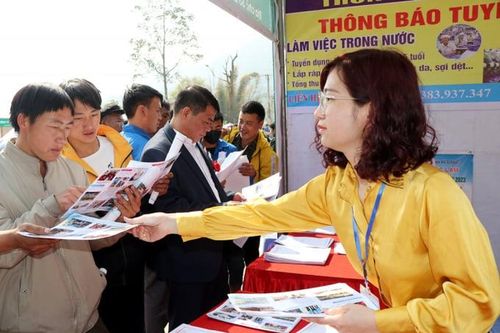 Đề xuất lãi vay ưu đãi hỗ trợ tạo việc làm cho người lao động