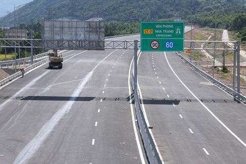 19/8 thông xe thêm hơn 220 km đường cao tốc
