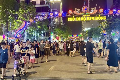 Du lịch Cao Bằng đón trên 1,7 triệu lượt khách