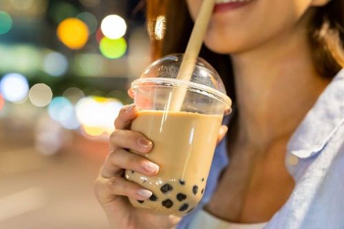 5 cách uống trà sữa thoải mái, không lo tăng cân cho 'hội nghiện'
